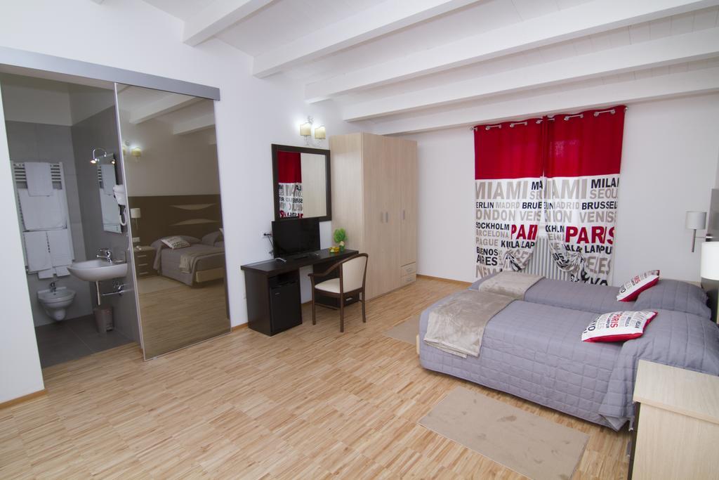 غرافينا إن بوليا Al Bastione Relais Suite & Rooms المظهر الخارجي الصورة